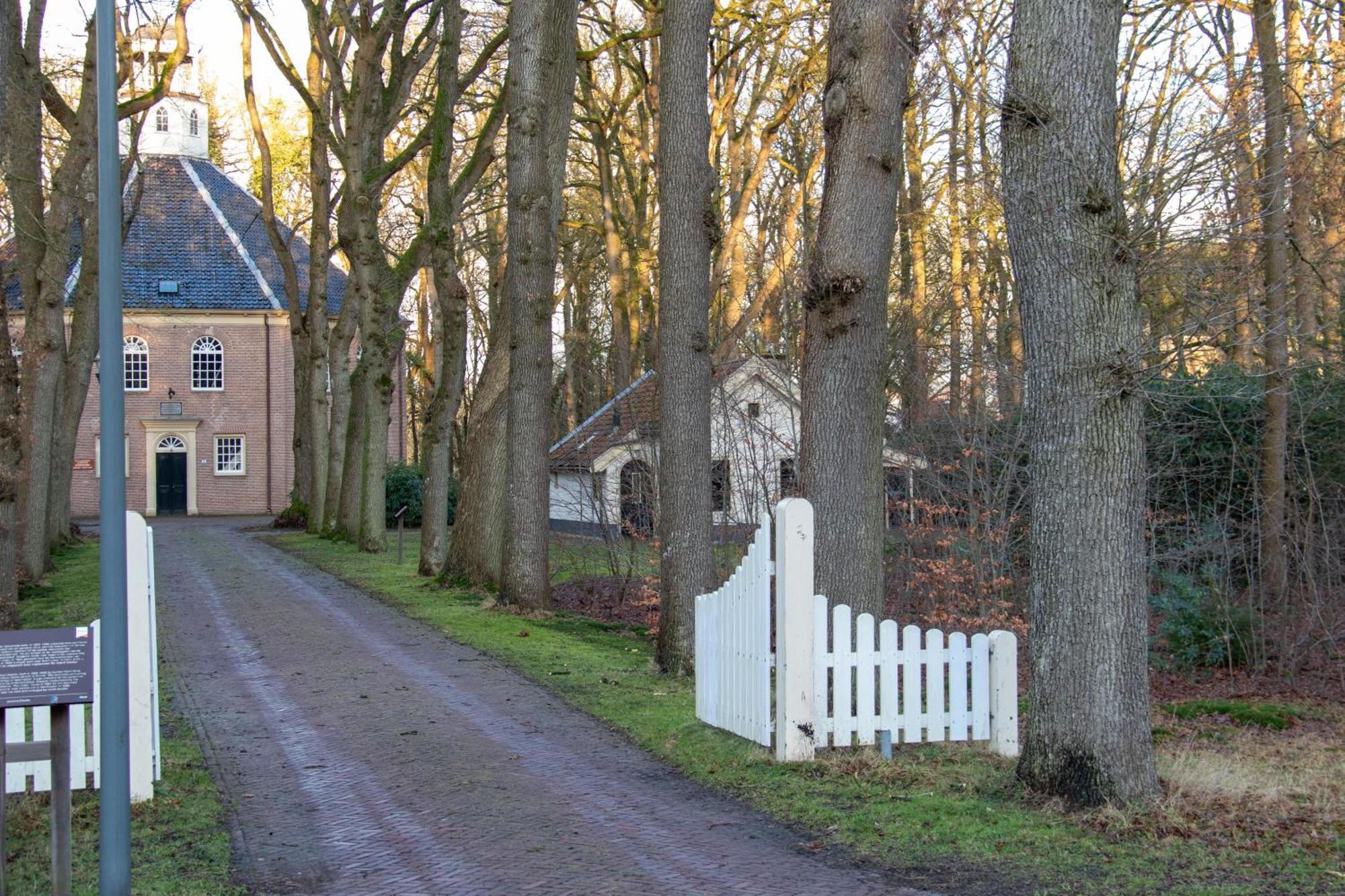 Hotel De Consistorie à Veenhuizen Extérieur photo